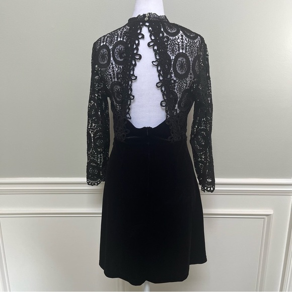 Entro Black Lace and Velvet Dress S - Picture 3 of 9